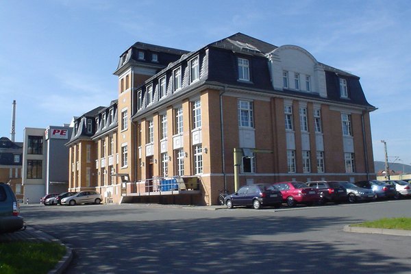 Ansicht Rudolstadt-Schwarza, Büroeinheit im Gebäude Forum 1 im Industriegebiet Rudolstadt-Schwarza zu vermieten