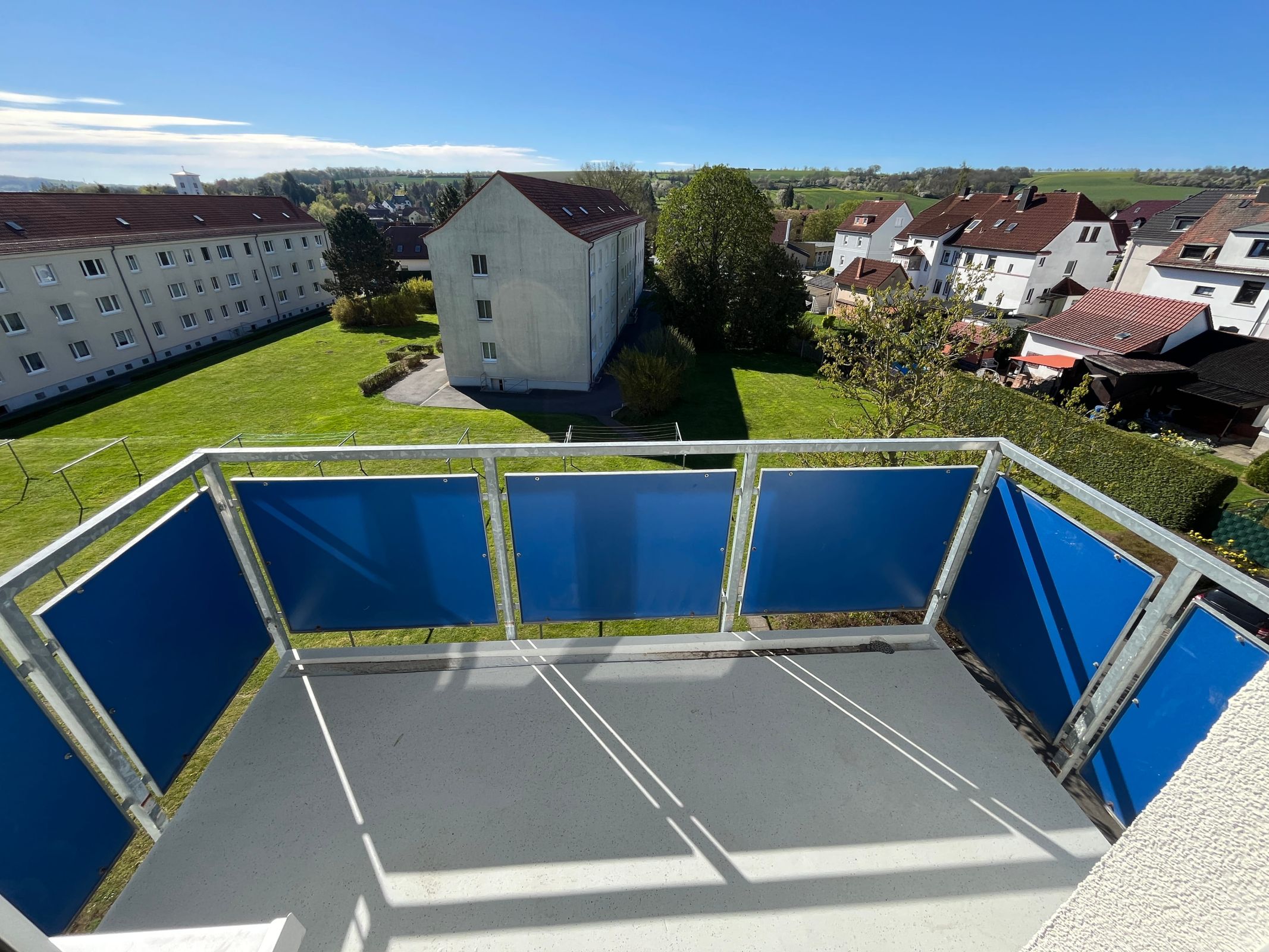 Ansicht Bad Köstritz, Rosa-Luxemburg-Ring 23, 1-Raum-Wohnung im 3. OG mit Balkon - WBS erforderlich (ME 23)
