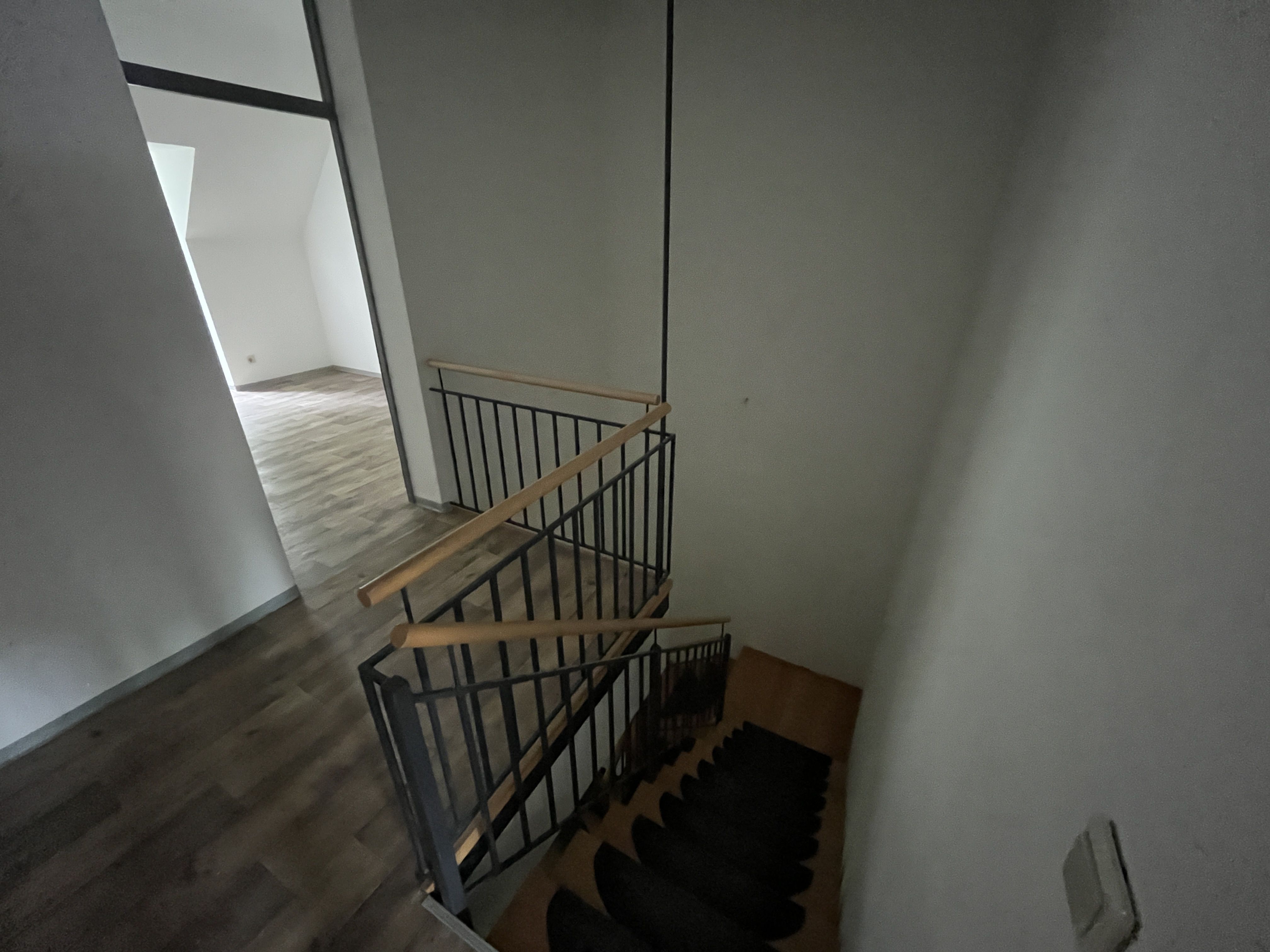 Ansicht Rudolstadt, Friedrich-Adolf-Richter-Straße 4, 3-Raum-Maisonettewohnung - Nr. 20 / WBS erforderlich!