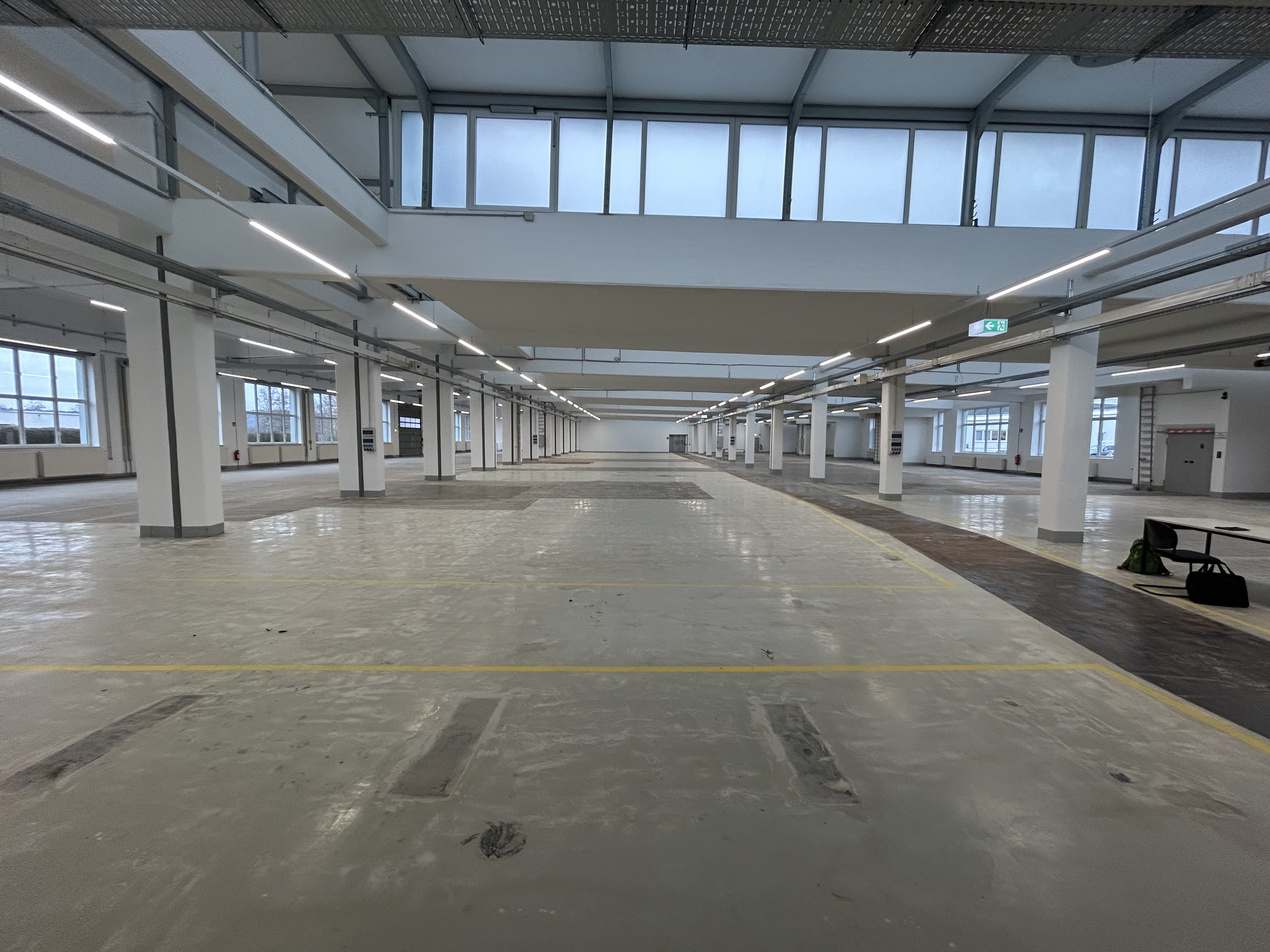 Ansicht attraktive Verwaltungs-, Produktions- und Lagerfläche im GE Tridelta Neuhaus-Schierschnitz