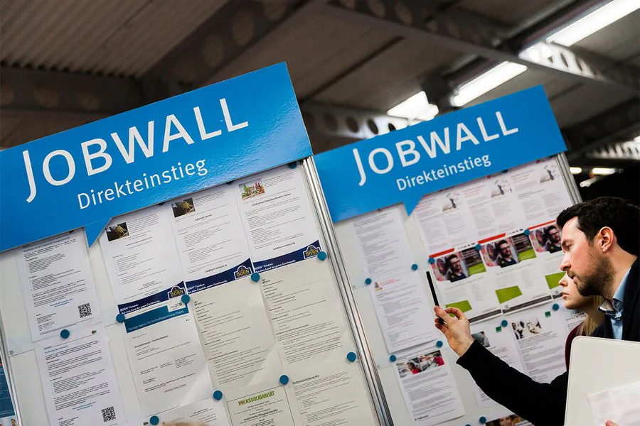 academix-Jobwall 2016