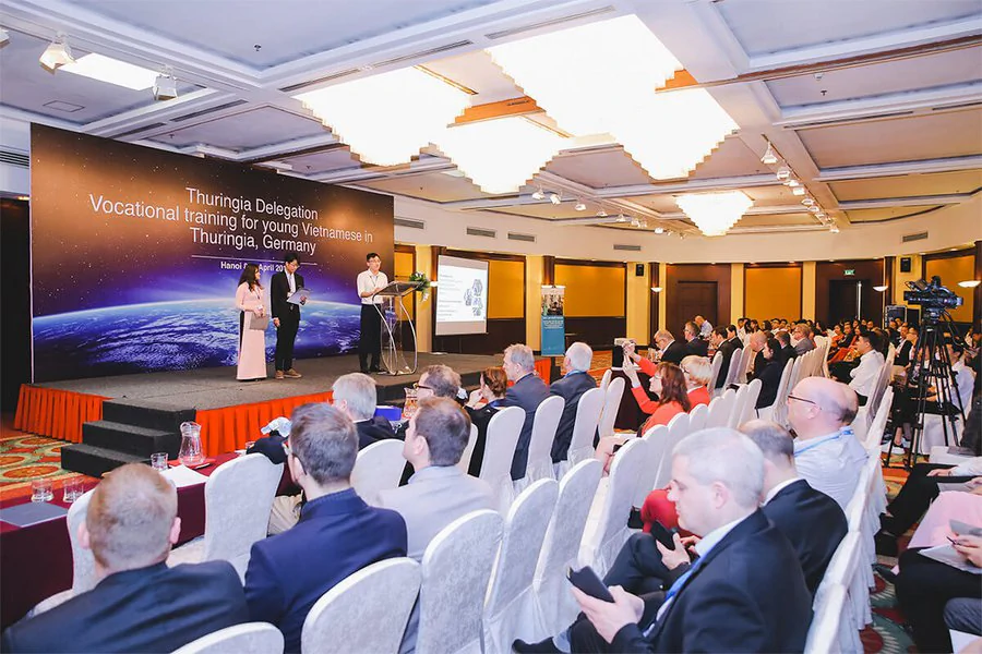 Vietnamesische Ausbildungsmöglichkeiten in Thüringen thematisiert Vietnamesische Ausbildungsmöglichkeiten in Thüringen thematisiert