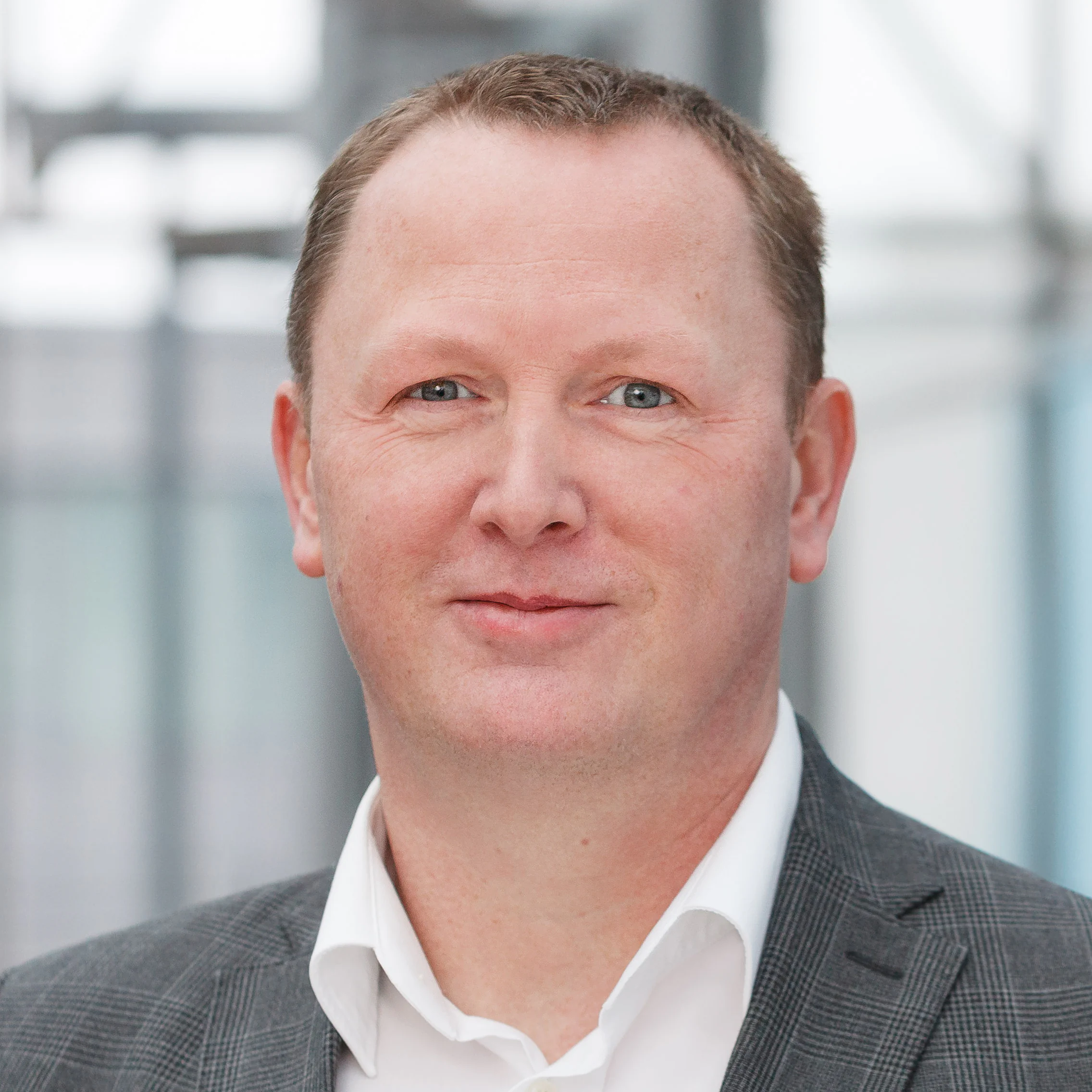 Thomas Dobrowsky Thomas Dobrowsky