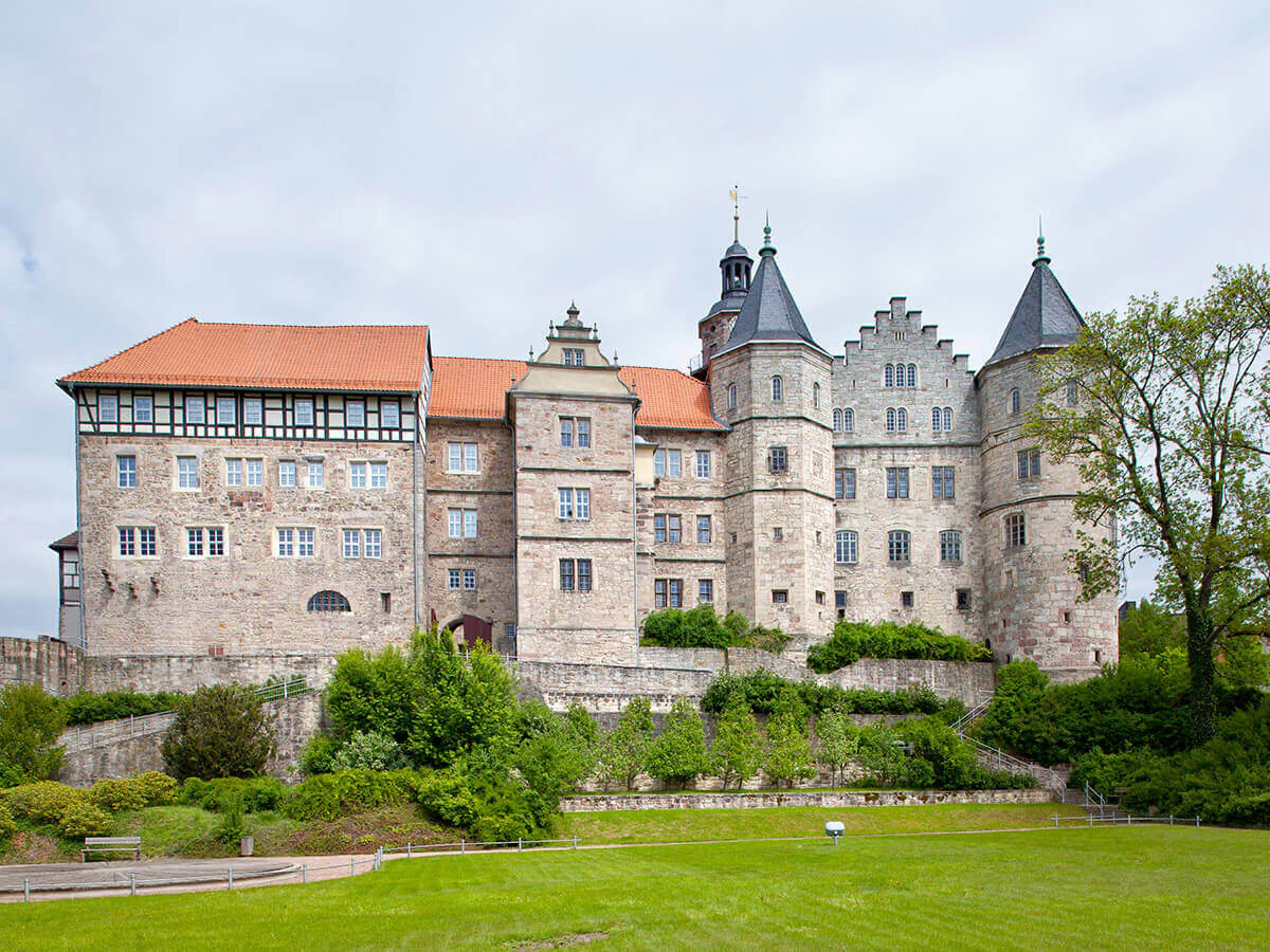 Bildbeschreibung / description: 2004