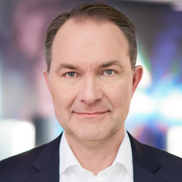 Dr. Ralf Kuschnereit